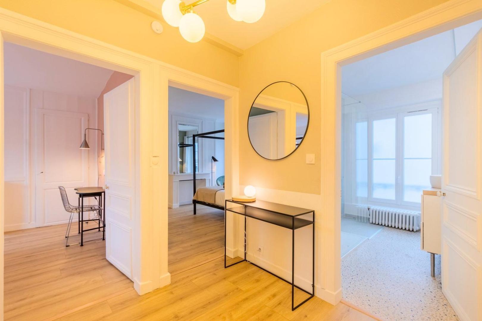 3 Bedroom Apartment On The Grand Place Лилль Экстерьер фото