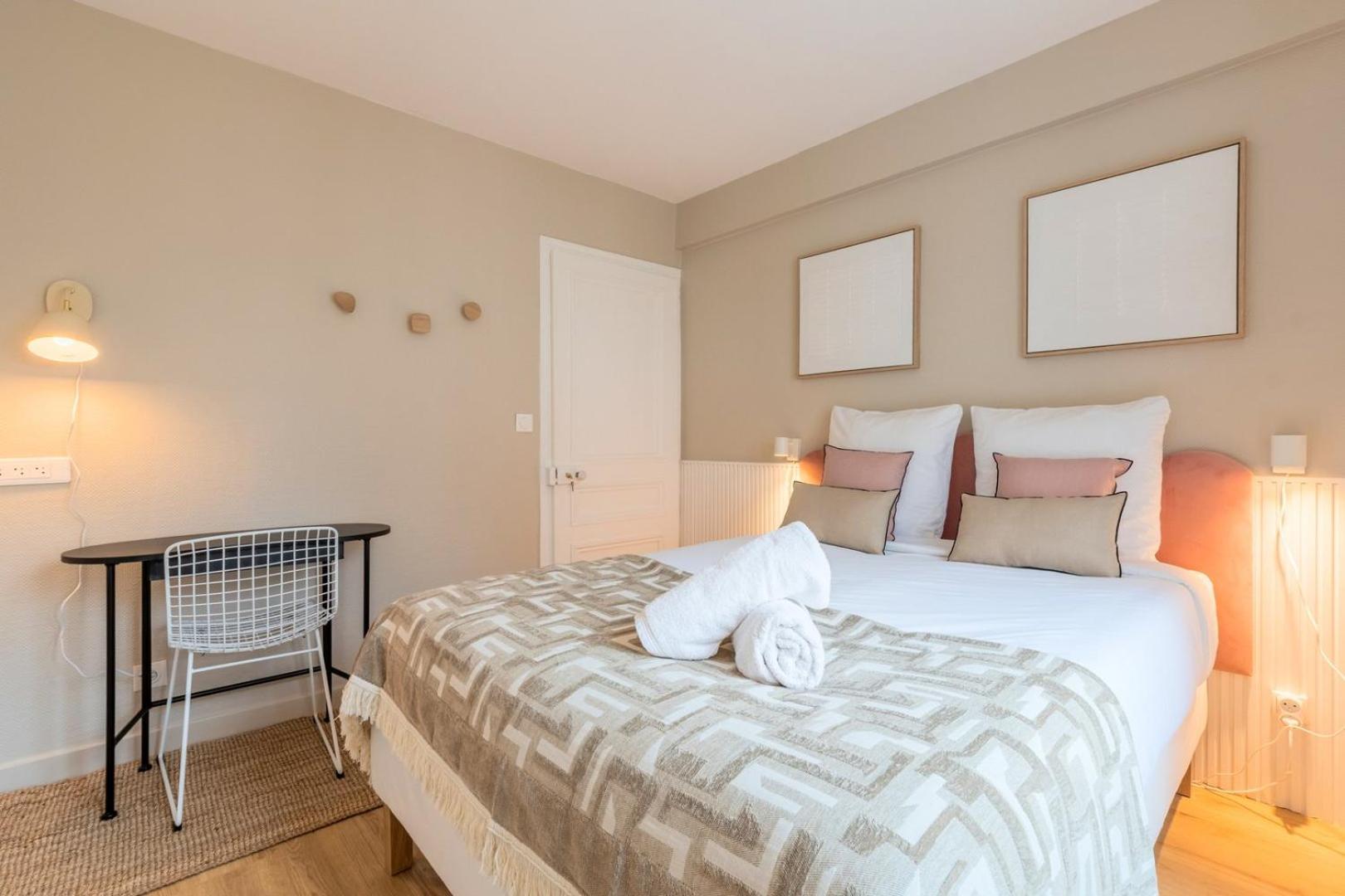 3 Bedroom Apartment On The Grand Place Лилль Экстерьер фото
